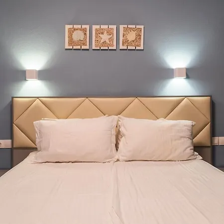 Votsalo 公寓 波利克罗诺